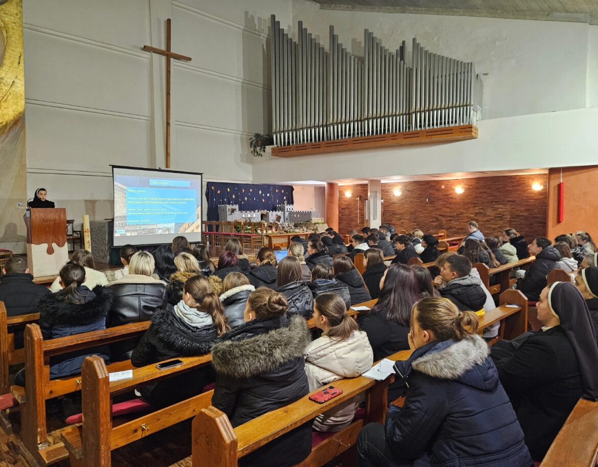 katolicka-akademija-povratak-bogova-1